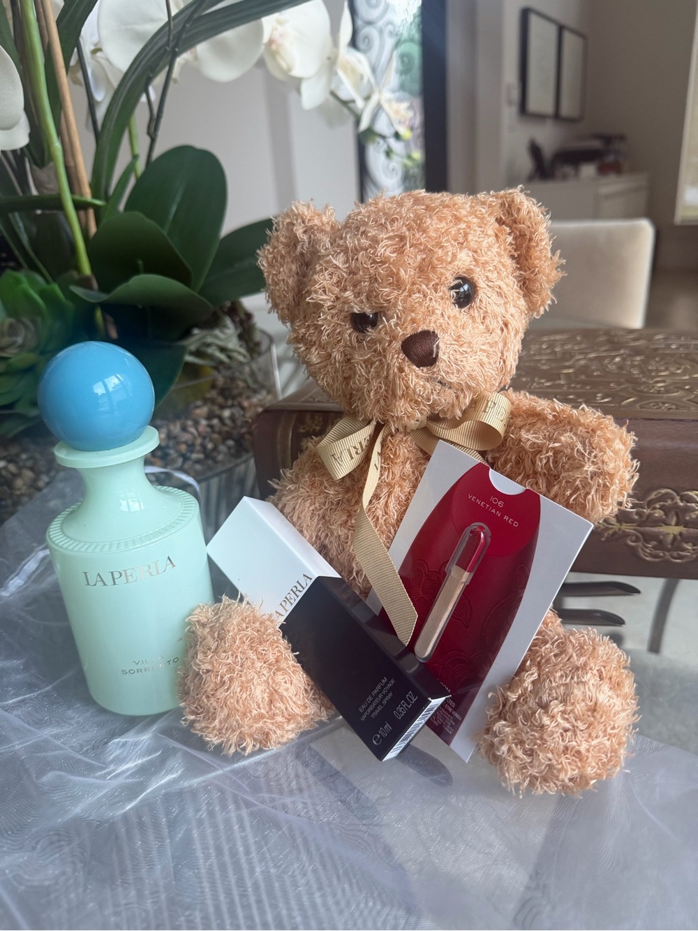 La Perla edp Villa Sorrento 4oz with Teddy Bear and Signature 10ml Travel Size